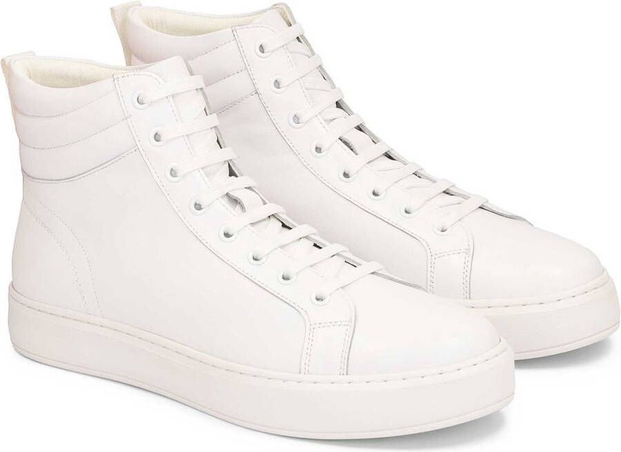 Kazar Tijdloze witte herensneakers met hoog bovenwerk