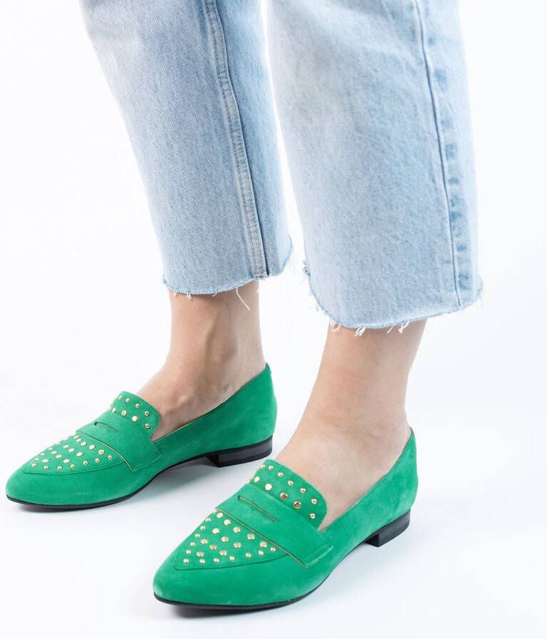 Manfield Dames Groene suède loafers met goudkleurige studs - Foto 3