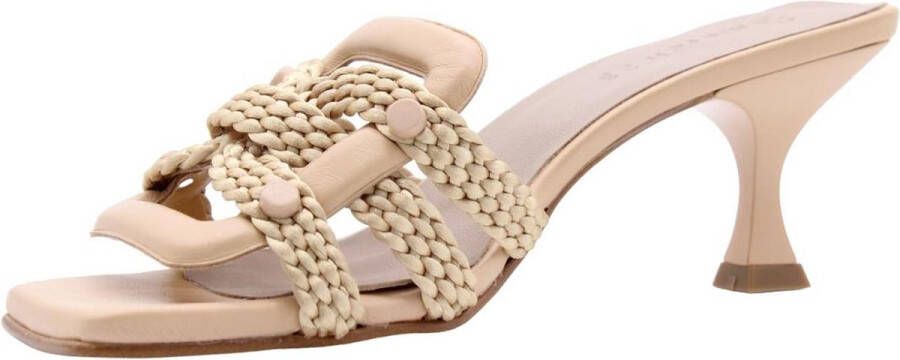 March 23 Hakken Beige Leer Louelle sandeletten beige