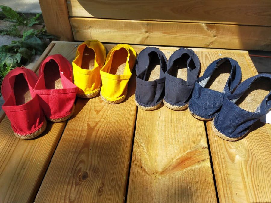 Mora Espadrille junior kleur geel zomer schoen zomerschoen junior jongen meisje kinderschoen