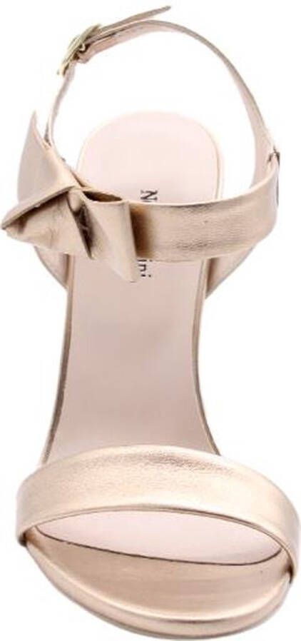 Nerogiardini Luxe Strass Sandalen voor speciale gelegenheden Beige Dames