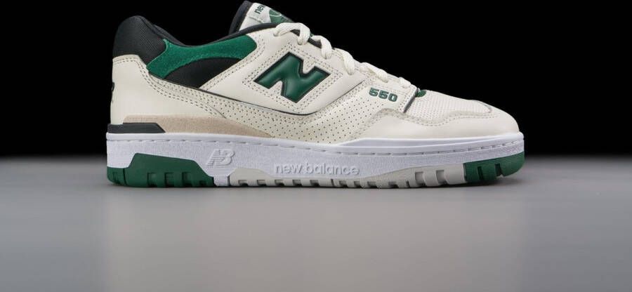 New Balance 550 Sea Salt Pine Green BB550VTC 1 2 GROEN Schoenen