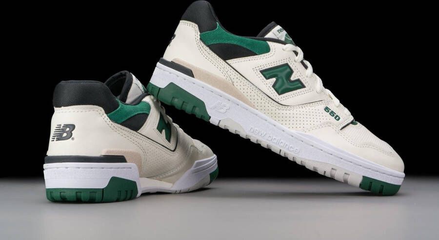 New Balance 550 Sea Salt Pine Green BB550VTC 1 2 GROEN Schoenen