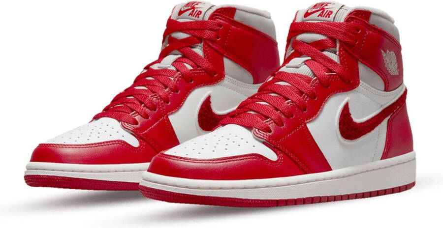 Jordan Varsity Red Hoge Top Sneakers (2022) Rood Dames - Foto 11