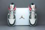 Jordan Wmns Air 1 Mid Se Lt Orewood Brn Newsprint Bright Crimson Schoenmaat 36 1 2 Sneakers DQ6078 100 - Thumbnail 4