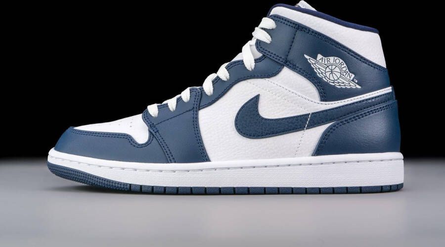 Nike Air Jordan 1 Mid White Metallic Gold Obsidian 554724-174 WIT Schoenen