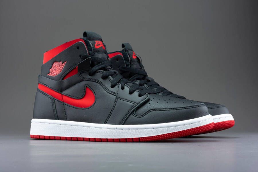 Nike Air Jordan 1 Zoom CMFT Bred