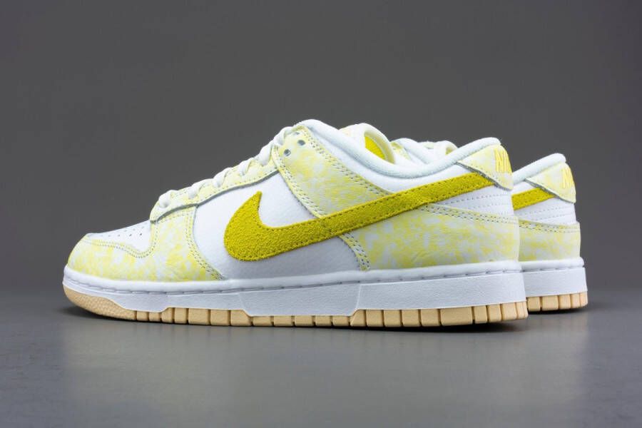 Nike DUNK LOW ELECTRI