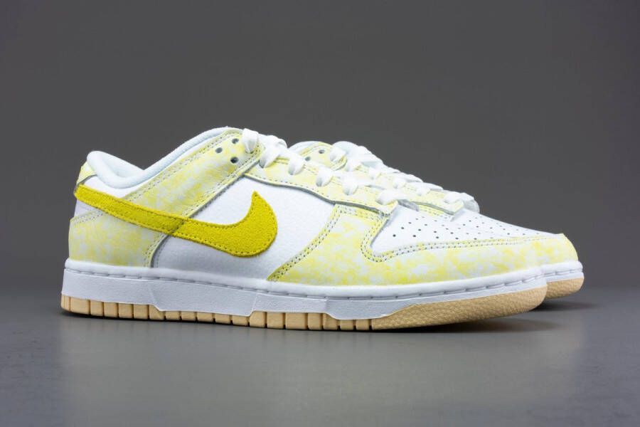 Nike DUNK LOW ELECTRI