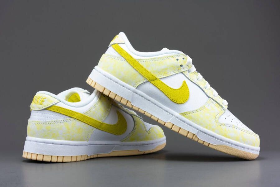 Nike DUNK LOW ELECTRI