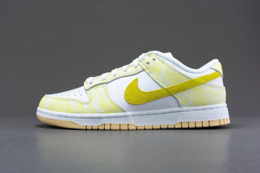 Nike DUNK LOW ELECTRI