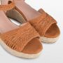 PS Poelman NANA Dames Faux PU Imitatie Suède Leren Sandalen met Espadrille Sleehak Zool en Gevlochten Bovenwerk Cognac Bruin - Thumbnail 3