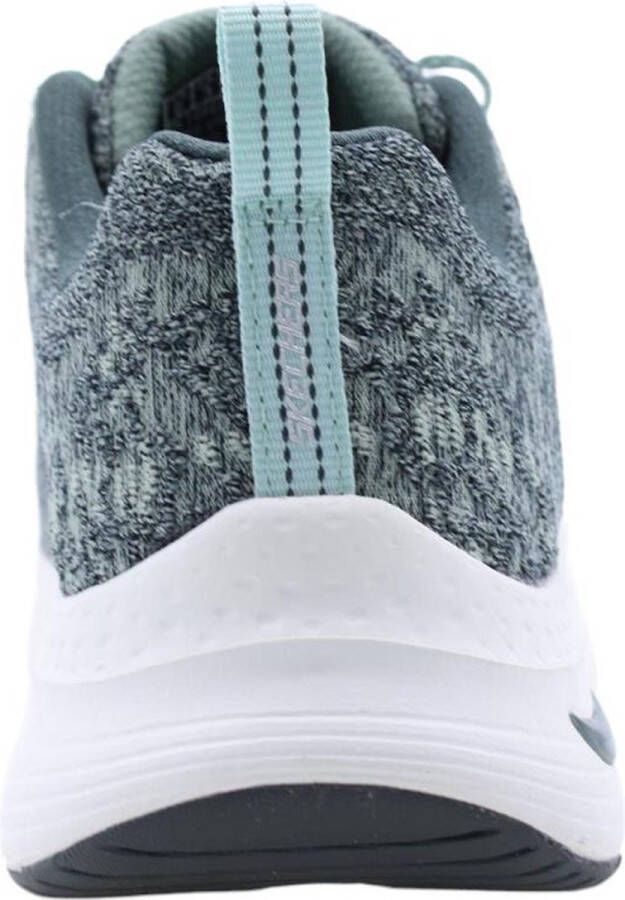 Skechers Arch Fit Comfy Wave Sneakers