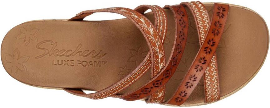 Skechers Beverlee Tiger Posse sandalen met sleehak cognac