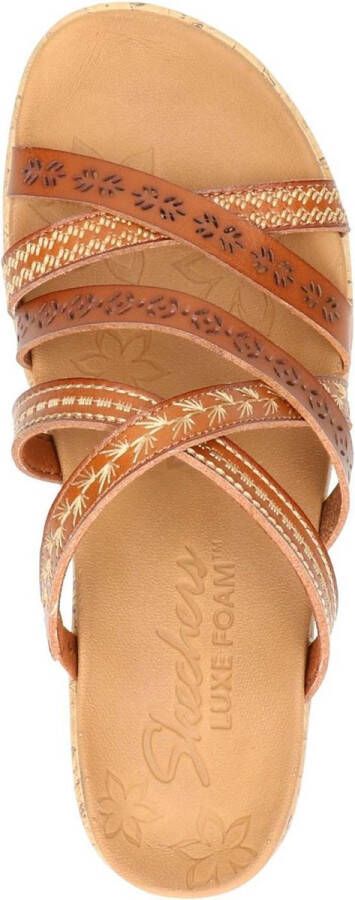 Skechers Beverlee Tiger Posse sandalen met sleehak cognac