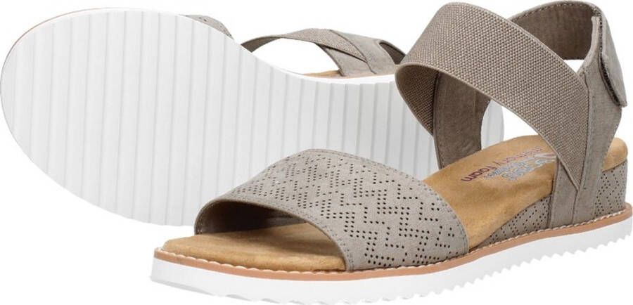 Skechers Desert Kiss Dames Sandalen Taupe