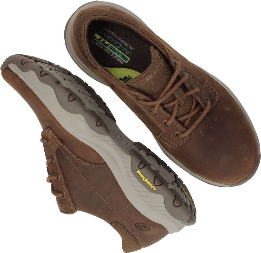 Skechers Relaxed Fit: Craster Fenzo Veterschoenen Laag cognac