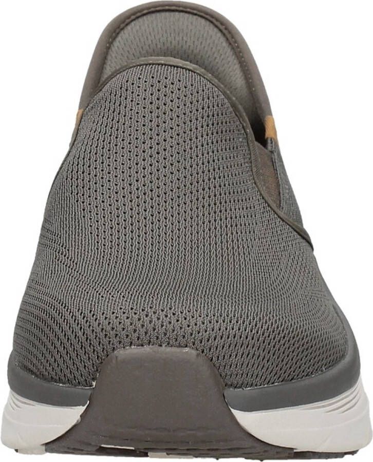 Skechers Slip-Ins: D'Lux Walker Orford Sportief donkerbruin