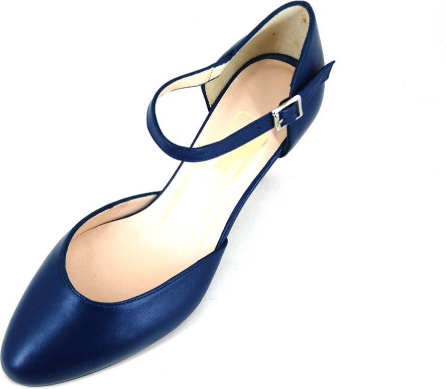 Stravers Grote Maten Schoenen Stravers Luxe Blauwe Pumps met Bandje Grote Maten Hakken