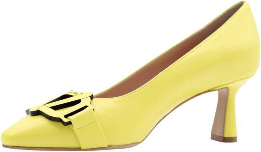 Voltan Pump Yellow