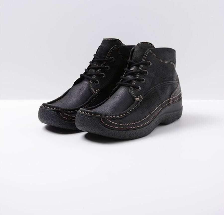 Wolky Hoge veterschoenen Roll Shoot zwart nubuck