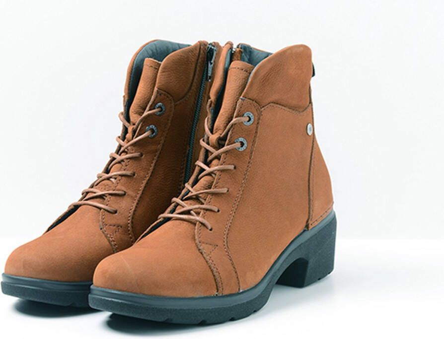 Wolky Midi Veterschoenen Hak cognac