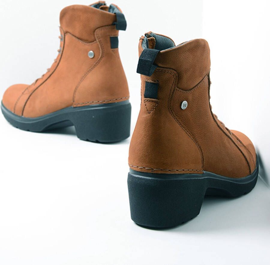 Wolky Midi Veterschoenen Hak cognac