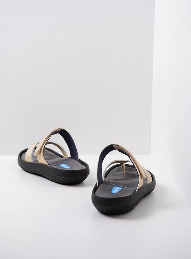 Wolky Slippers Tahiti goud leer