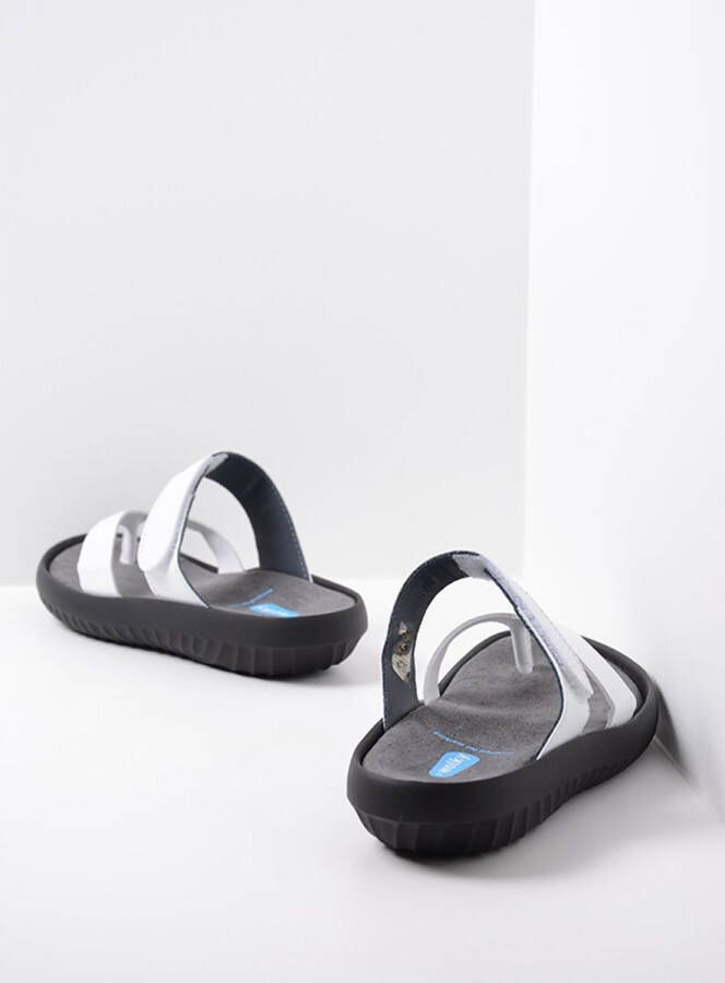 Wolky Slippers Tahiti wit leer