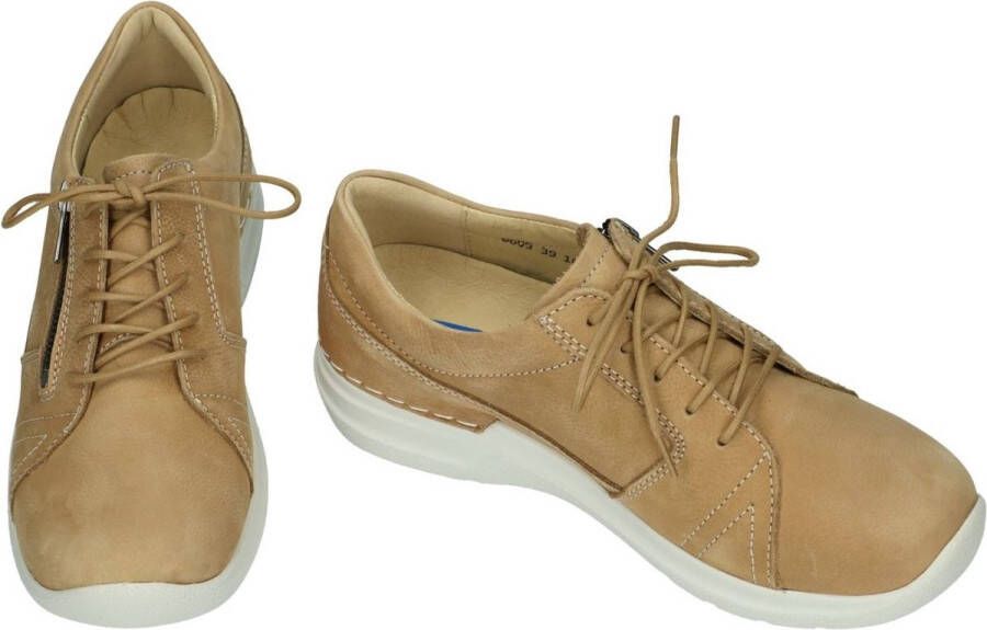 Wolky Dames Veterschoen Feltwell 0660911 390 Beige Nubuck