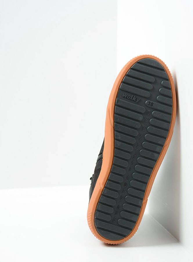 Wolky Veterschoenen Wheel zwart oranje nubuck