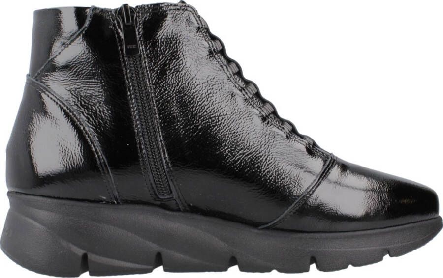 Fluchos Lace-up Boots Black Dames