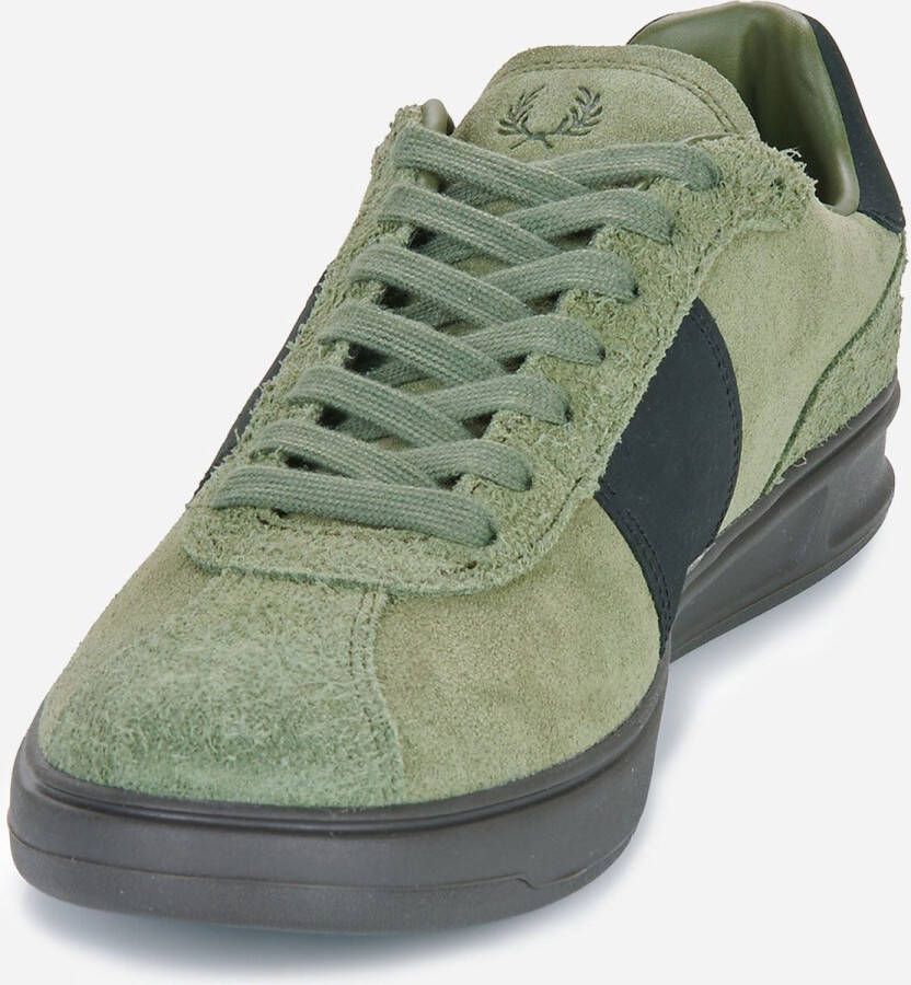 Fred Perry Suede laurel wreath green limestone