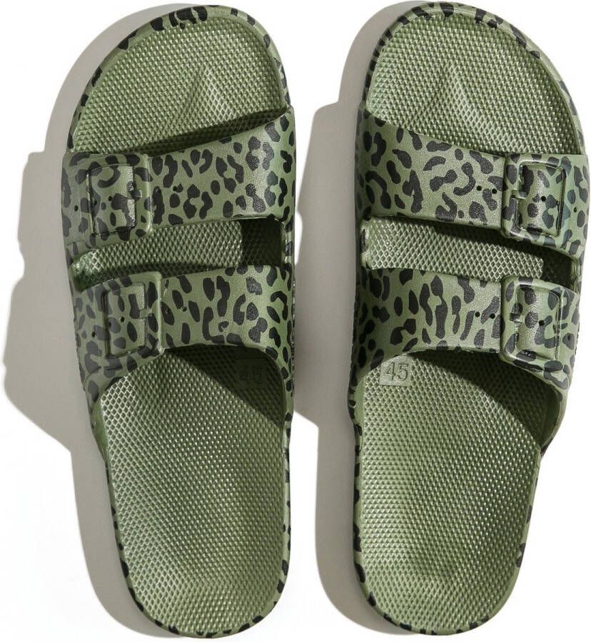 Freedom Moses Slippers Leo Cactus Groen met Leopard print