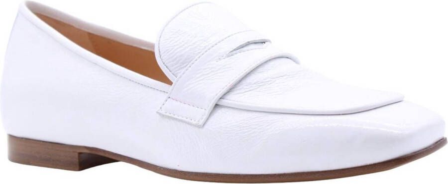 Fru Mocassin White