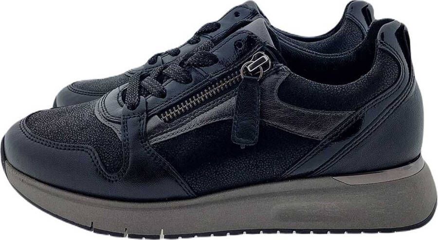 Gabor 56.446.17 sneaker zwart