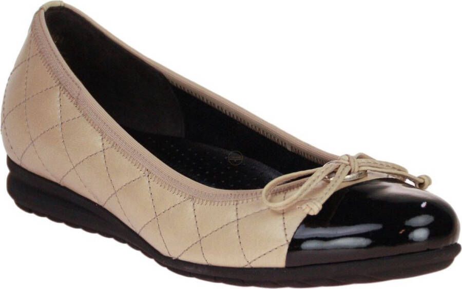 Gabor Beige Leren Ballet Flats Beige Dames