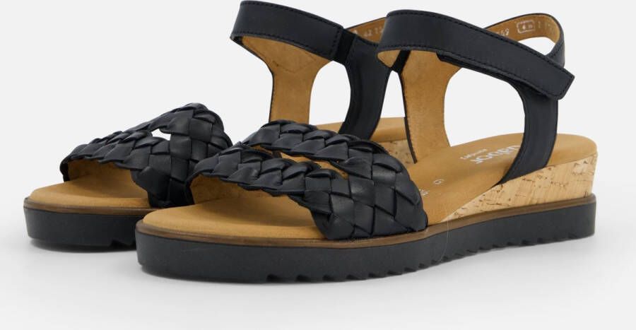 Gabor Zwarte leren sandalen met gevlochten bandjes Black Dames