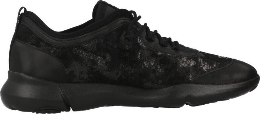 Geox Stijlvolle Nebula X Sneakers voor Vrouwen Black Dames