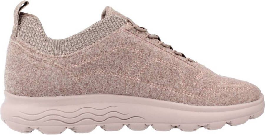 Geox Stijlvolle Casual Sneakers voor Vrouwen Pink Dames