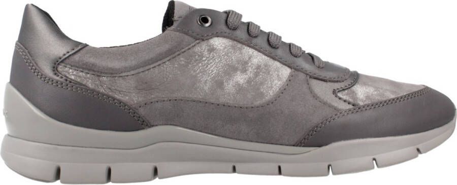 Geox Stijlvolle Sneakers voor Vrouwen Gray Dames