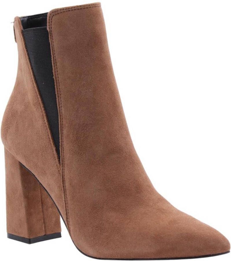 Guess Bruine Suède Enkellaars met Puntige Neus en Slip On Brown Dames