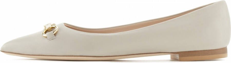 Isabel Bernard Slippers & Mules Vendôme Elita Calfskin Leather Ballerinas in wit