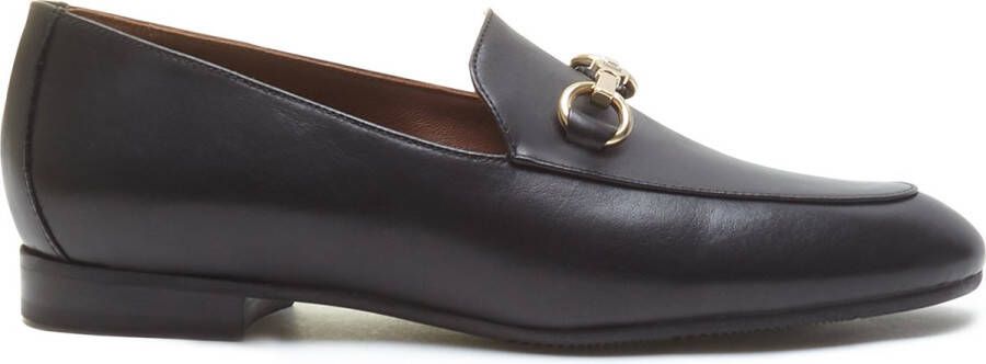 Isabel Bernard Loafers Vendôme Fleur Calfskin Leather Loafers in zwart