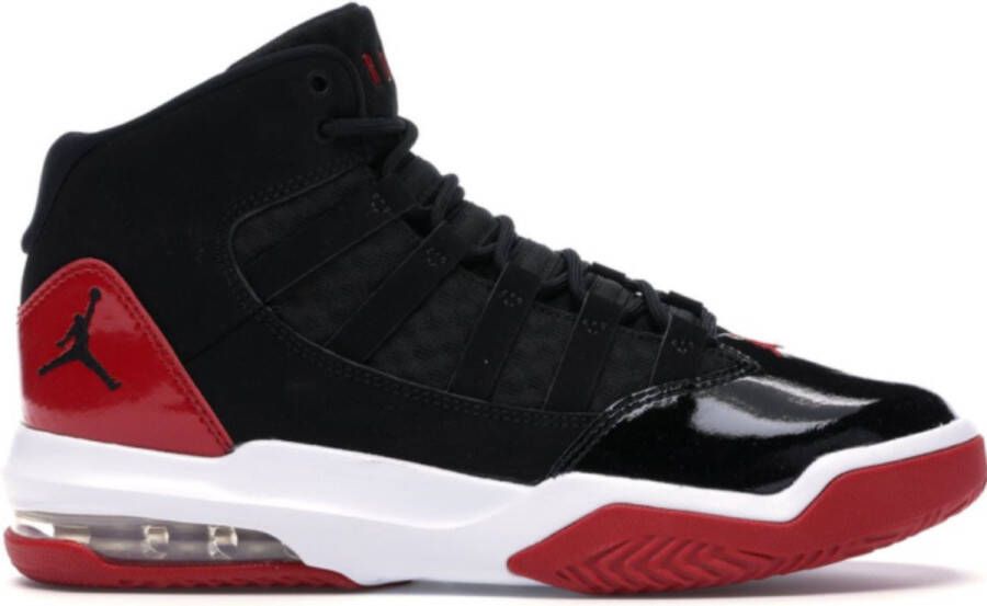 Jordan Max Aura Junior Black Gym Red White Black Red Kind