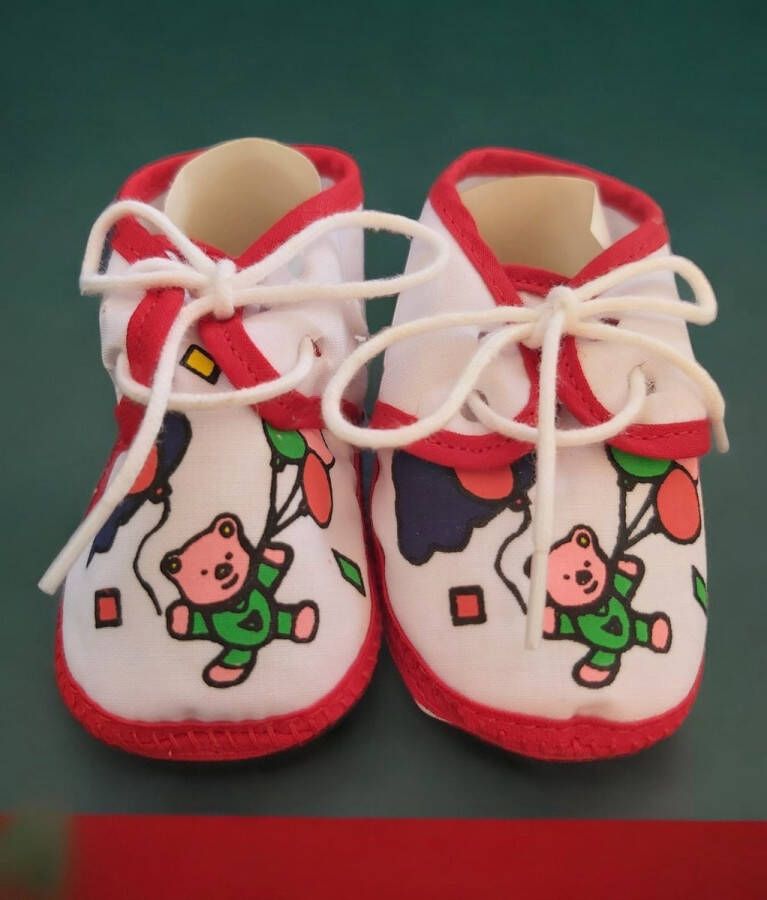 Junior joy Babyschoenen Newborn Junior Wit rood Met Beertje