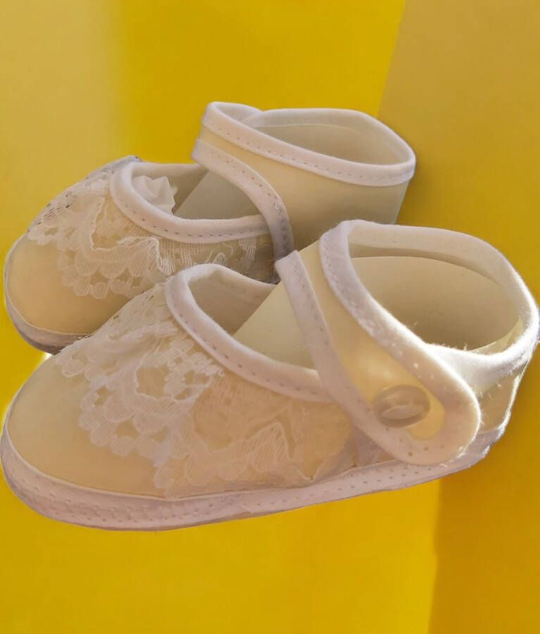 Junior joy Babyschoenen Newborn Meisjes Geel wit Met Kant