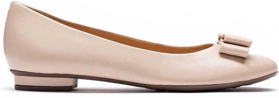 Kazar Dames beige ballerina's Beige Dames