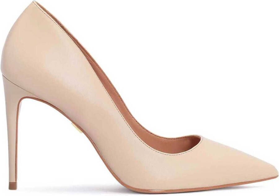 Kazar Beige pumps op een slanke hak Beige Dames