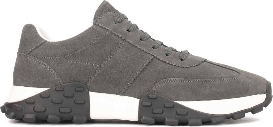 Kazar Grijze Suède Stijlvolle Sneakers Comfortabele Zool Gray Heren